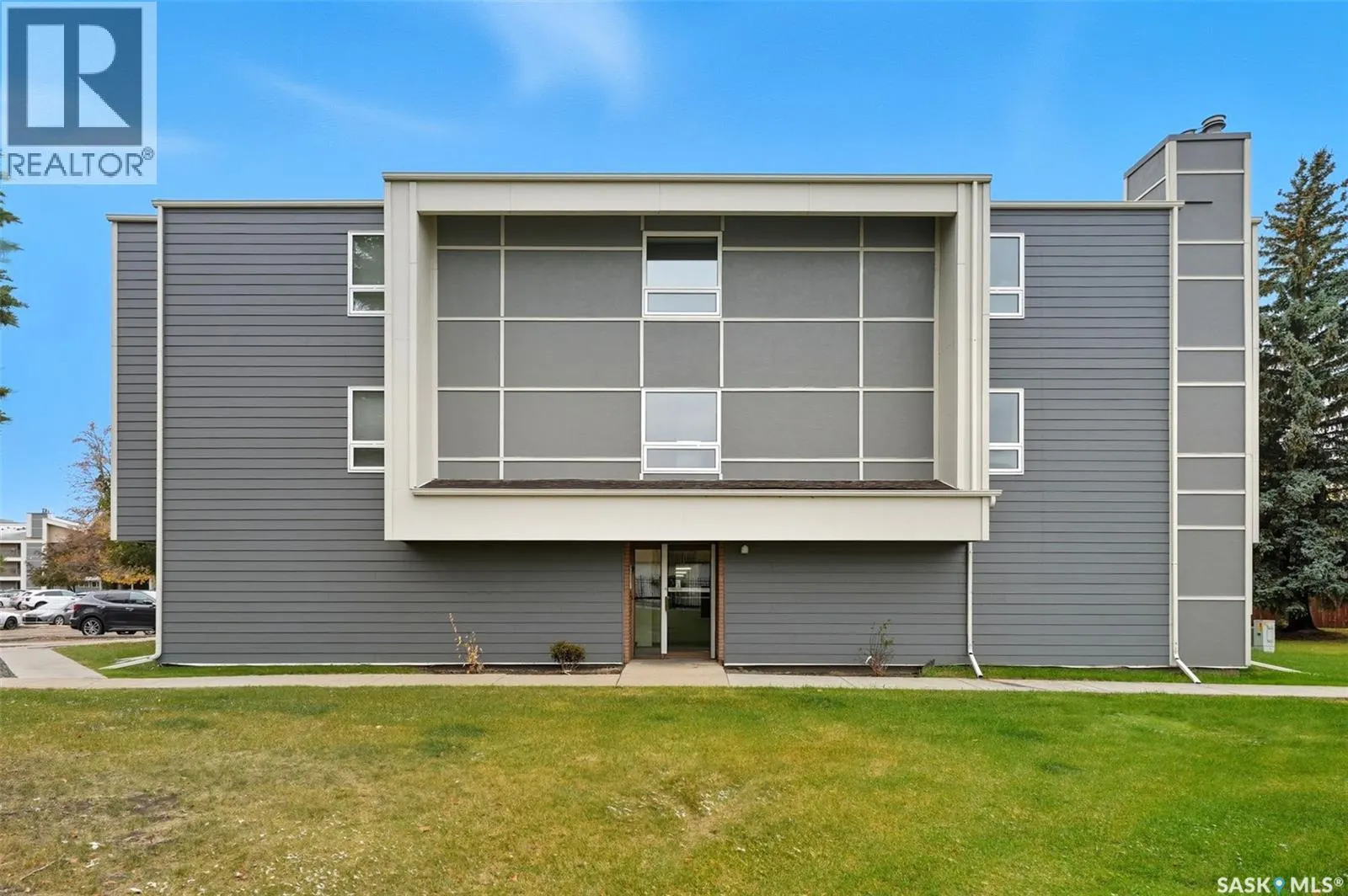 1034 425 115th STREET E