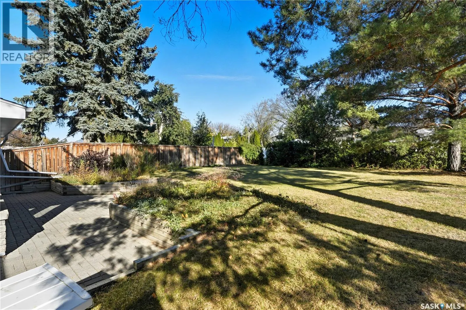 1333 Arlington AVENUE