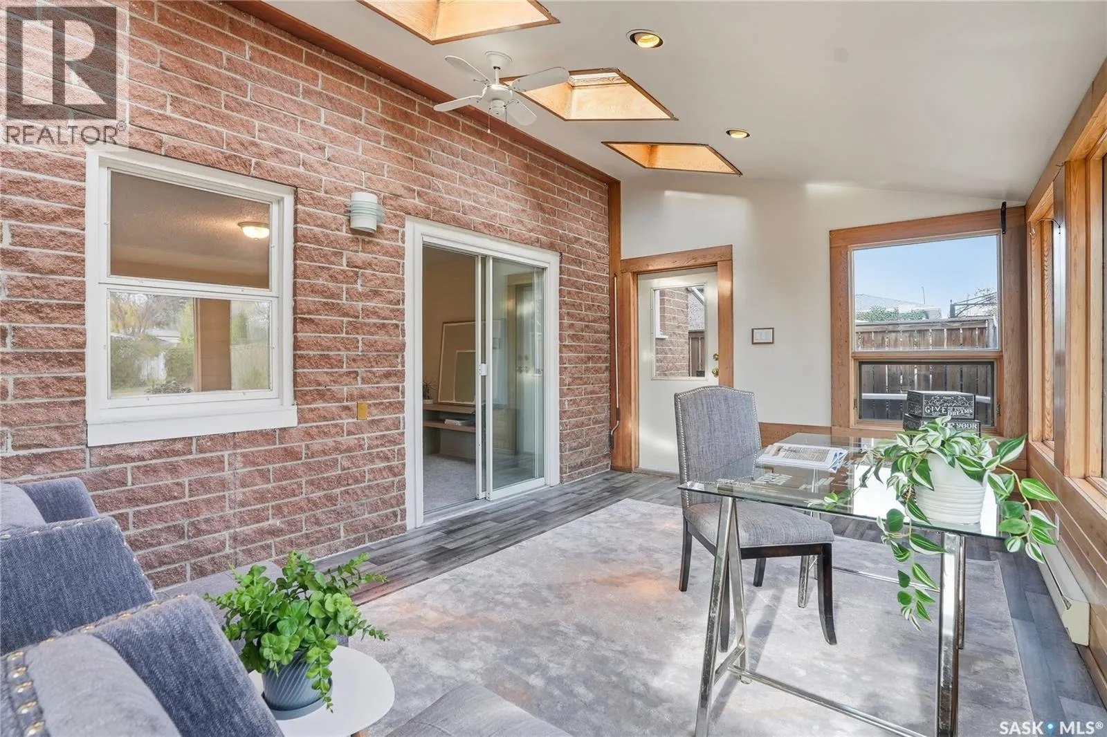 1333 Arlington AVENUE