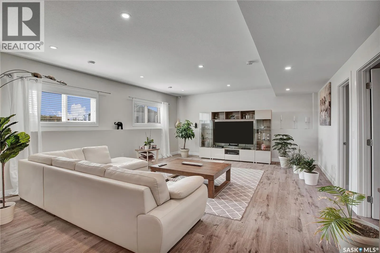 76 Grandview TRAIL