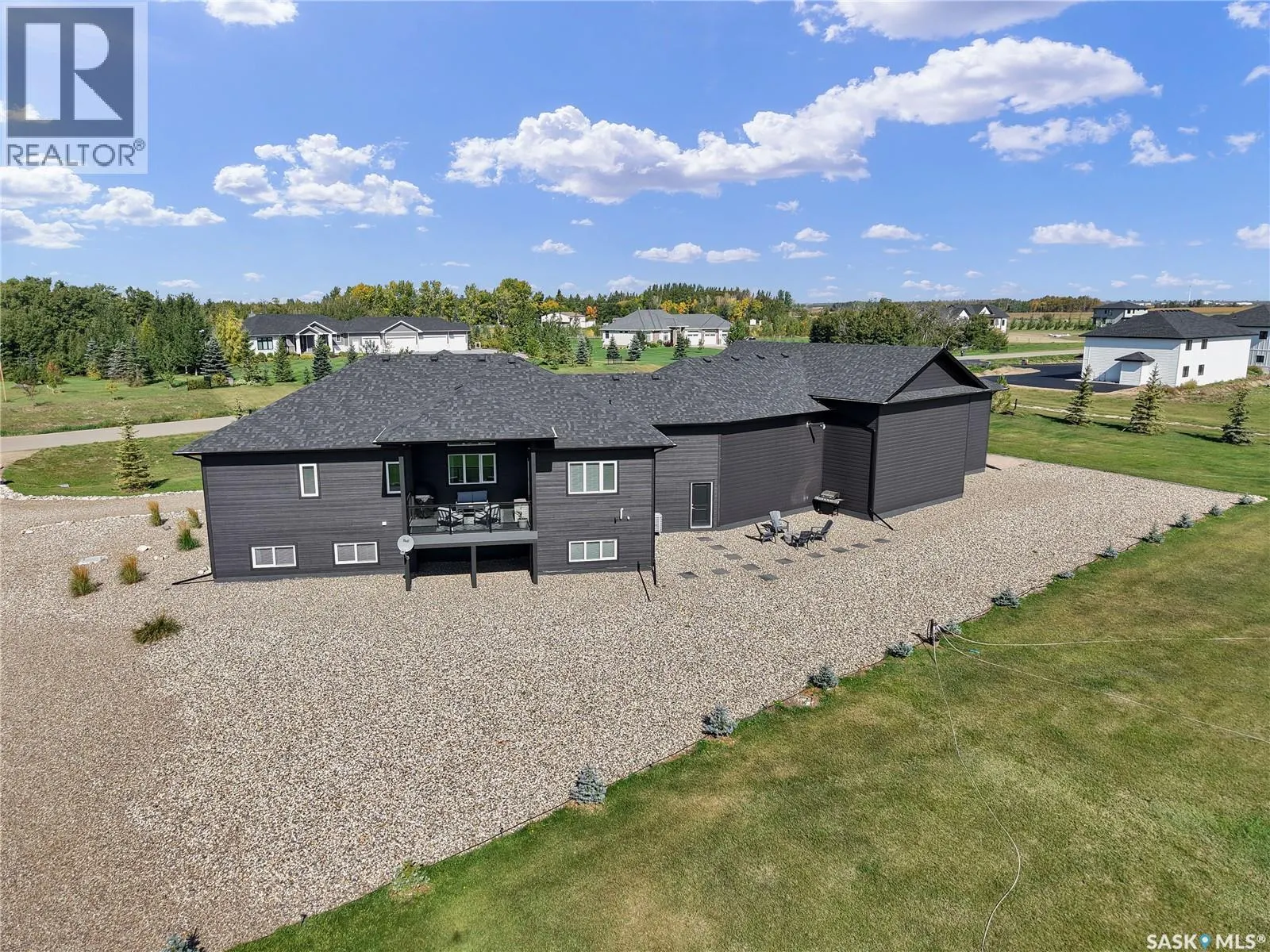76 Grandview TRAIL