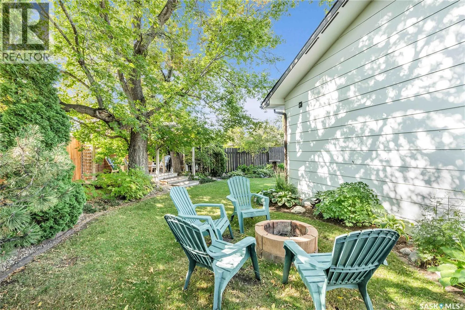 623 Priel CRESCENT