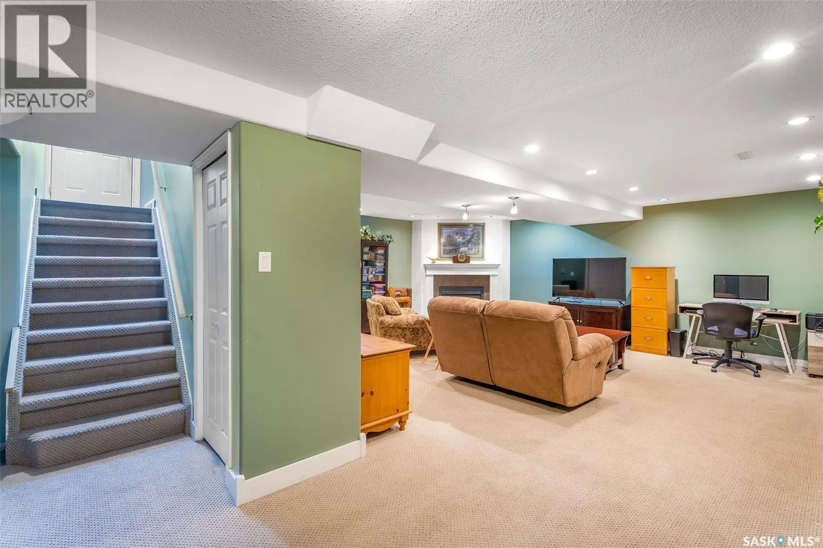 903 Branion DRIVE