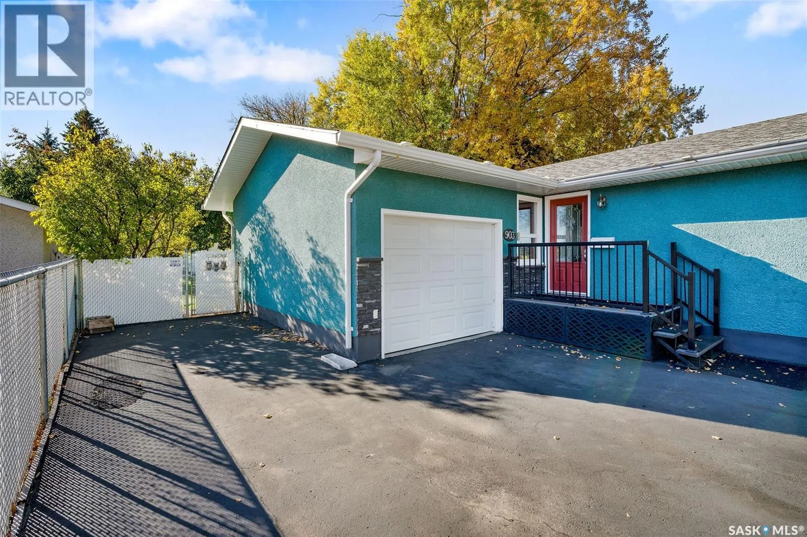 903 Branion DRIVE