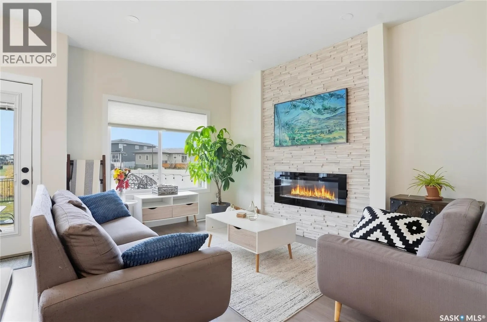 832 Brighton GATE