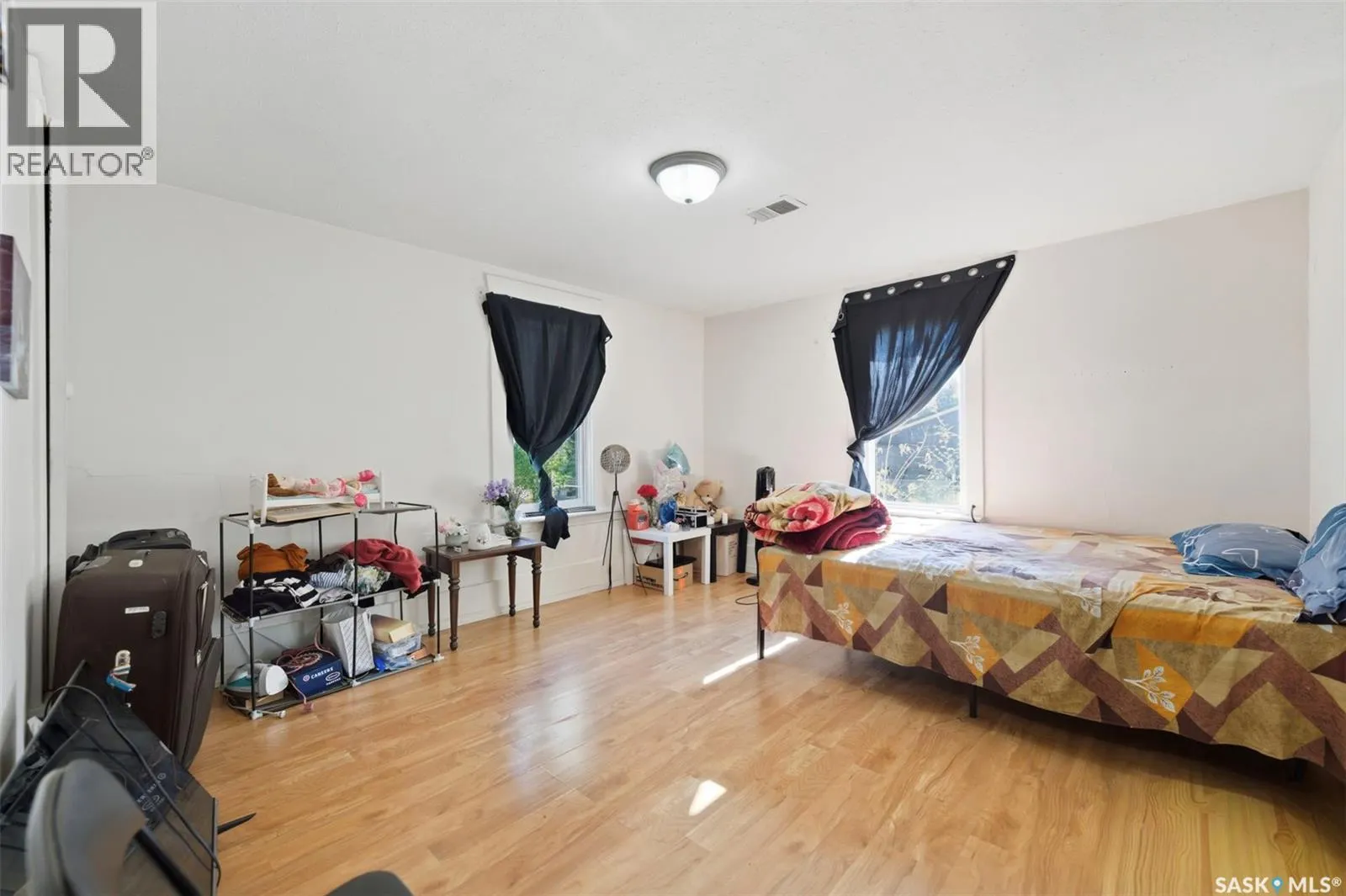 1121 108th STREET