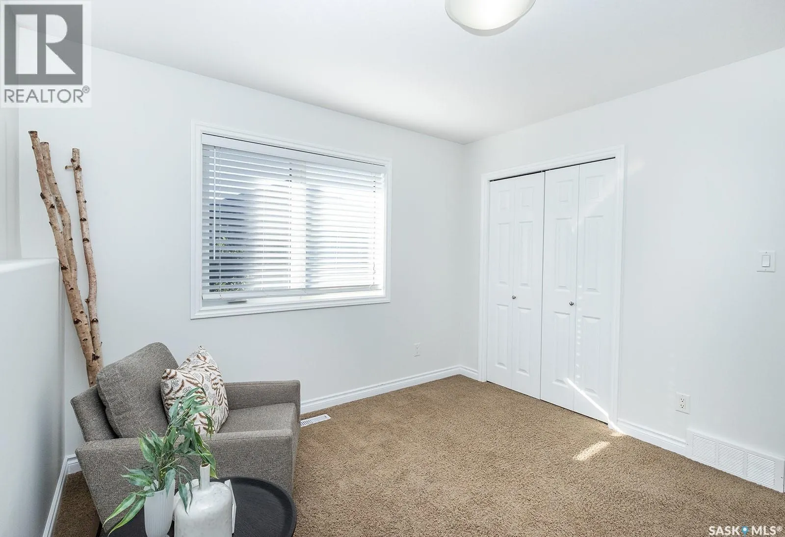 1427 Shepherd LANE