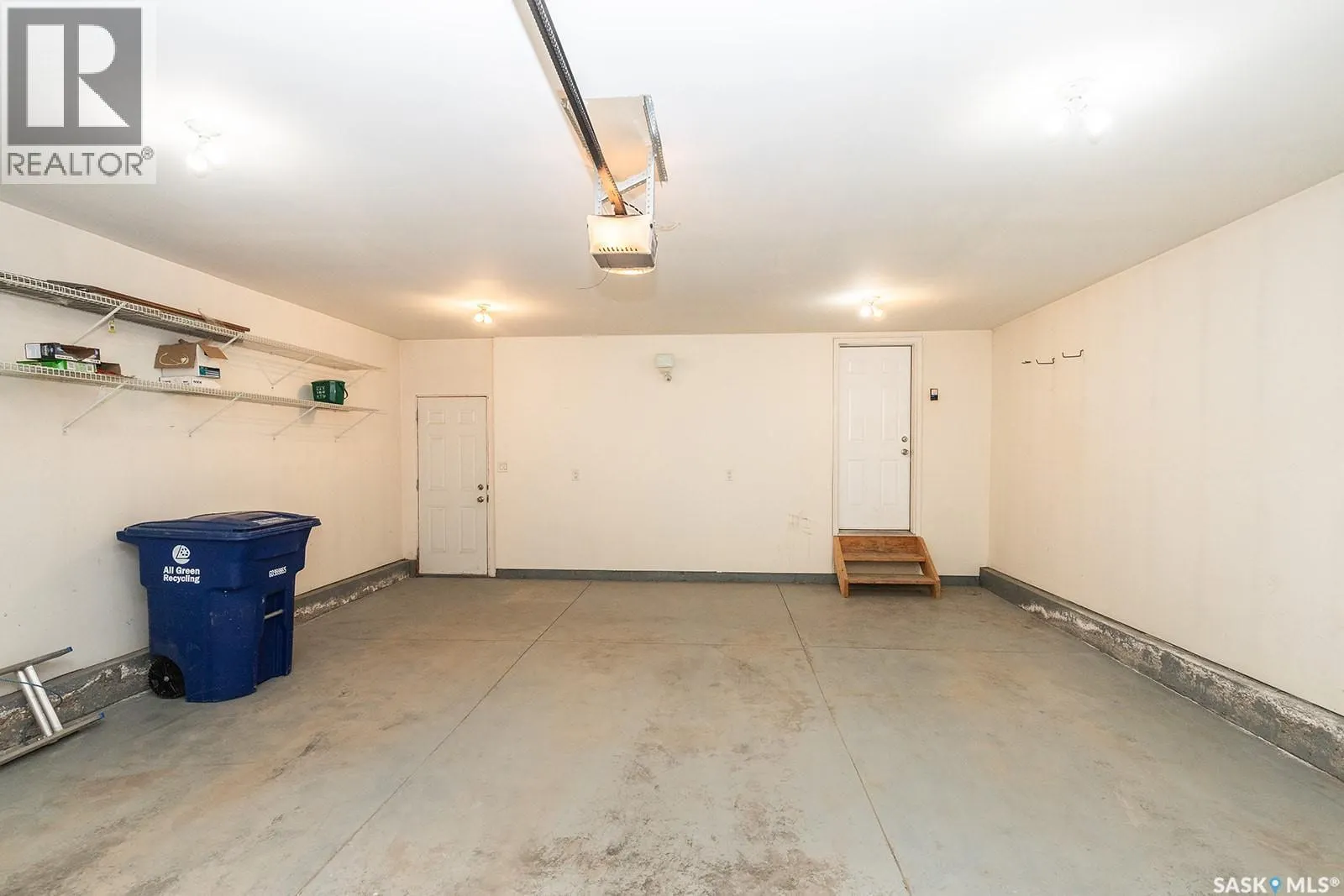 1427 Shepherd LANE