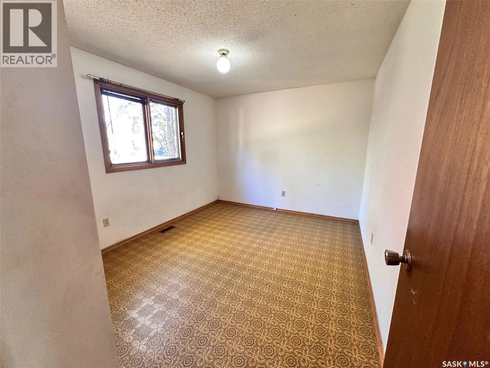 441 4th STREET