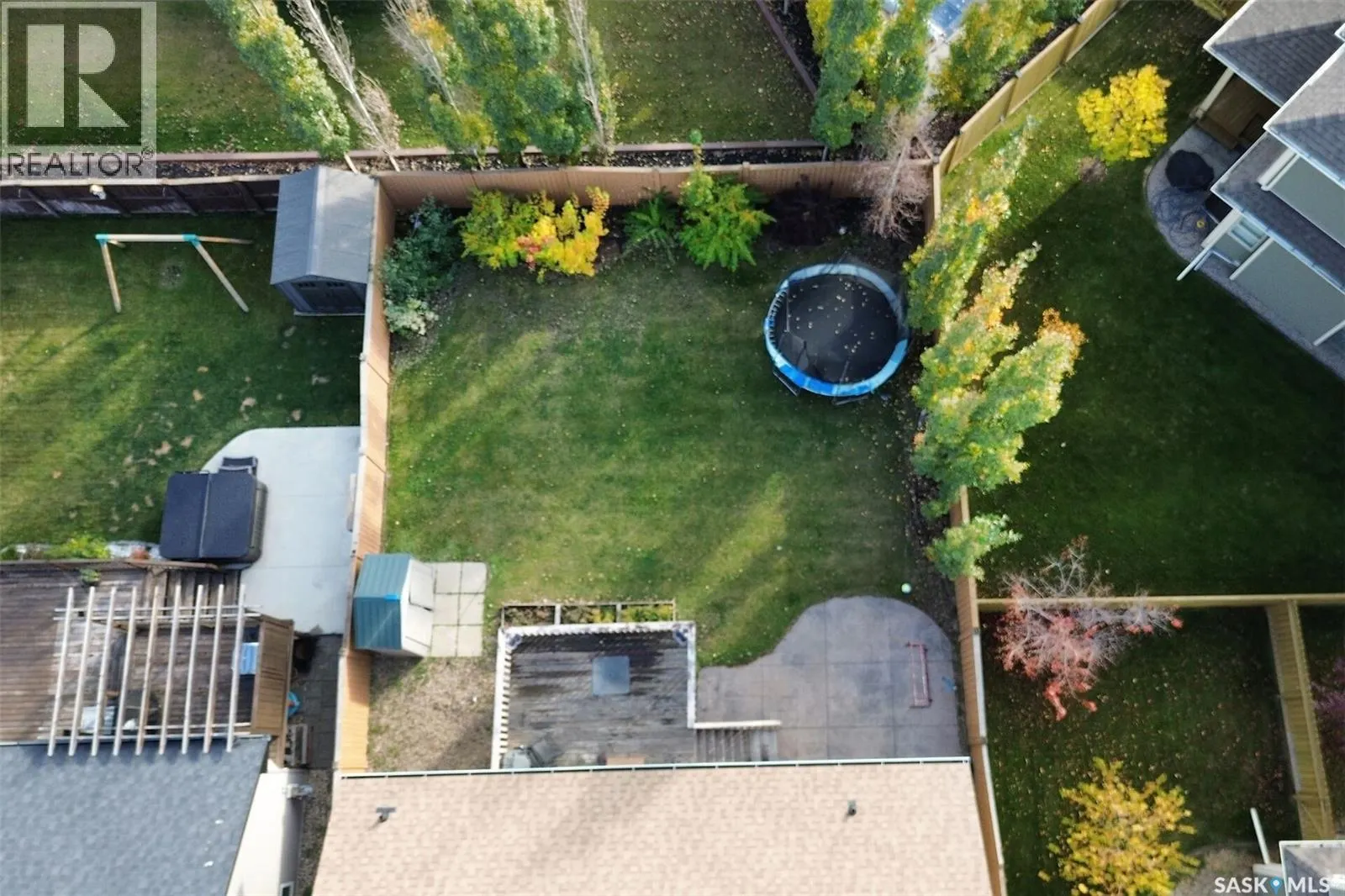 1526 Paton CRESCENT