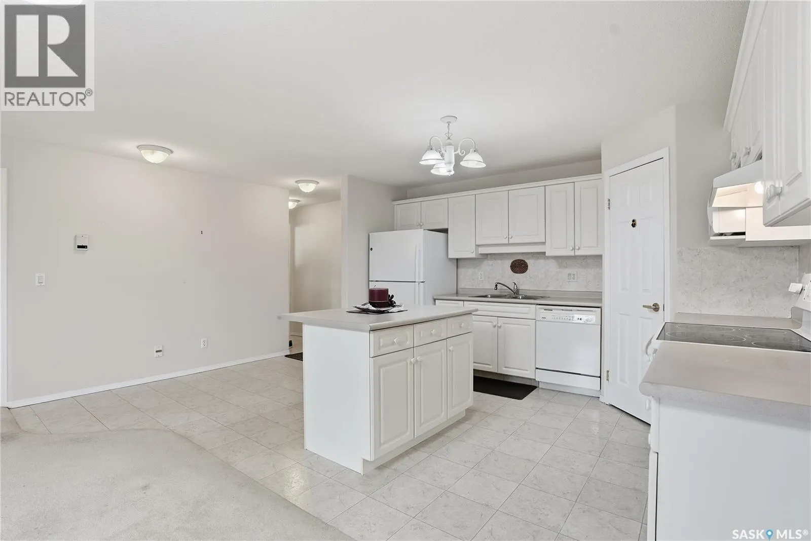 210 934 Heritage VIEW