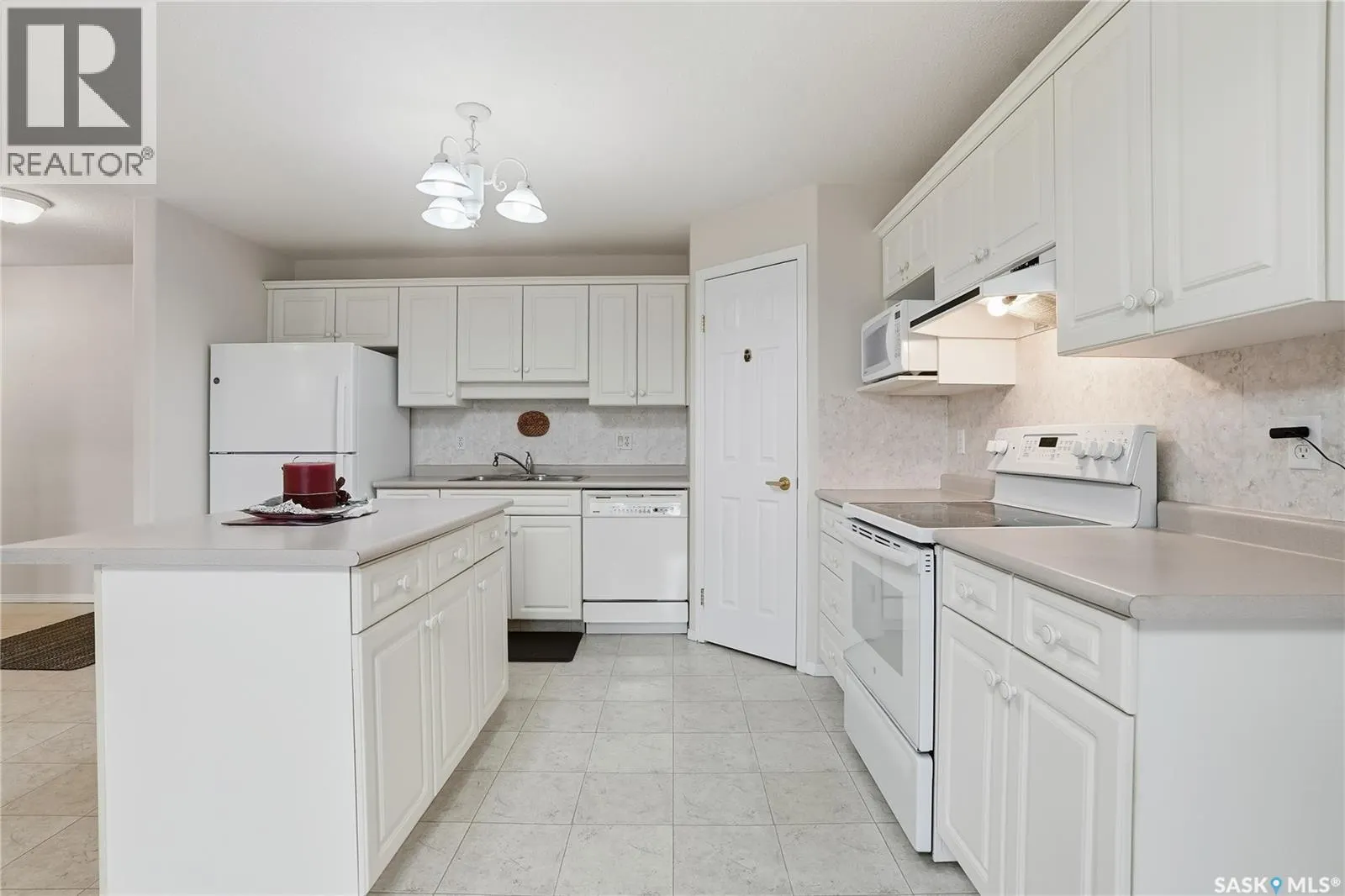 210 934 Heritage VIEW