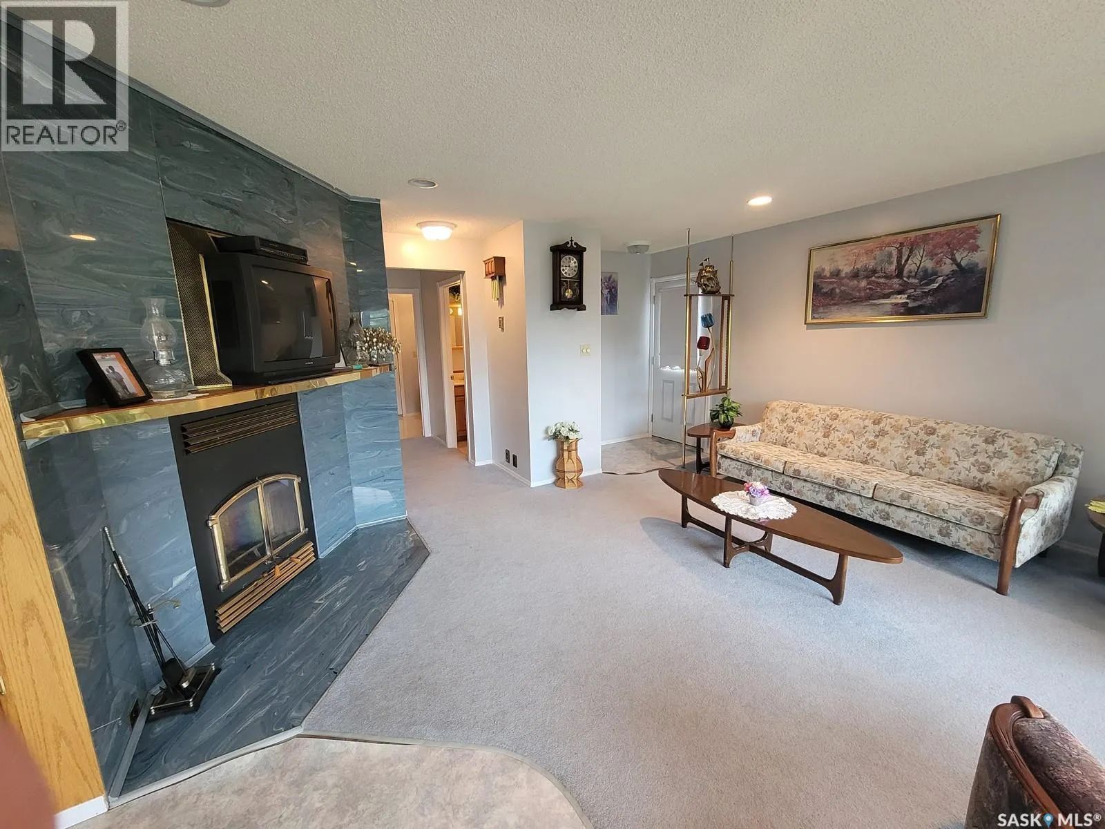 5 Christel CRESCENT