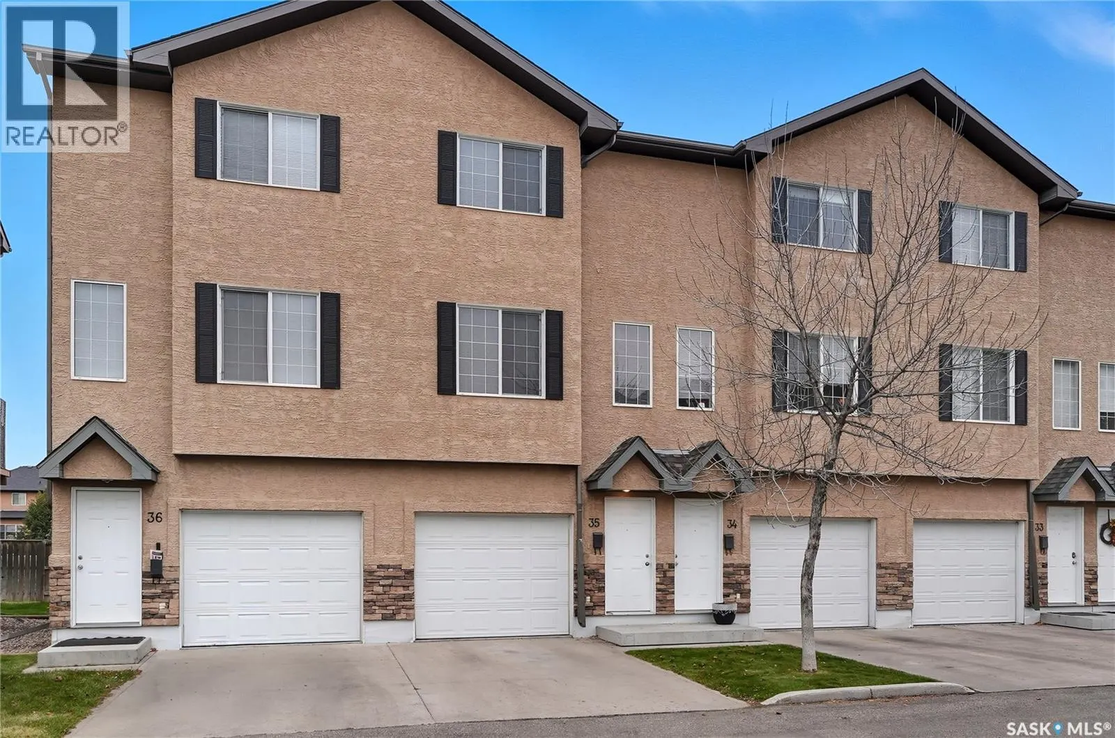35 118 pawlychenko LANE