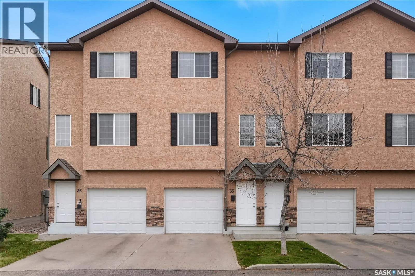 35 118 pawlychenko LANE