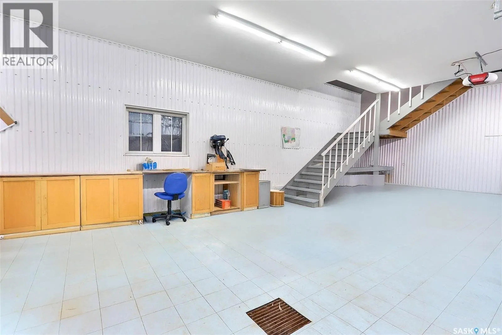 358 Pine DRIVE