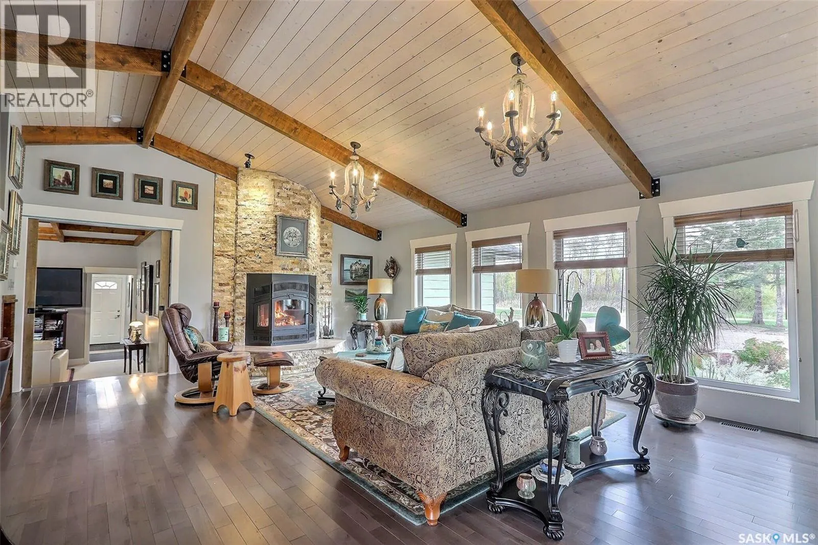 6111 Madden PLACE