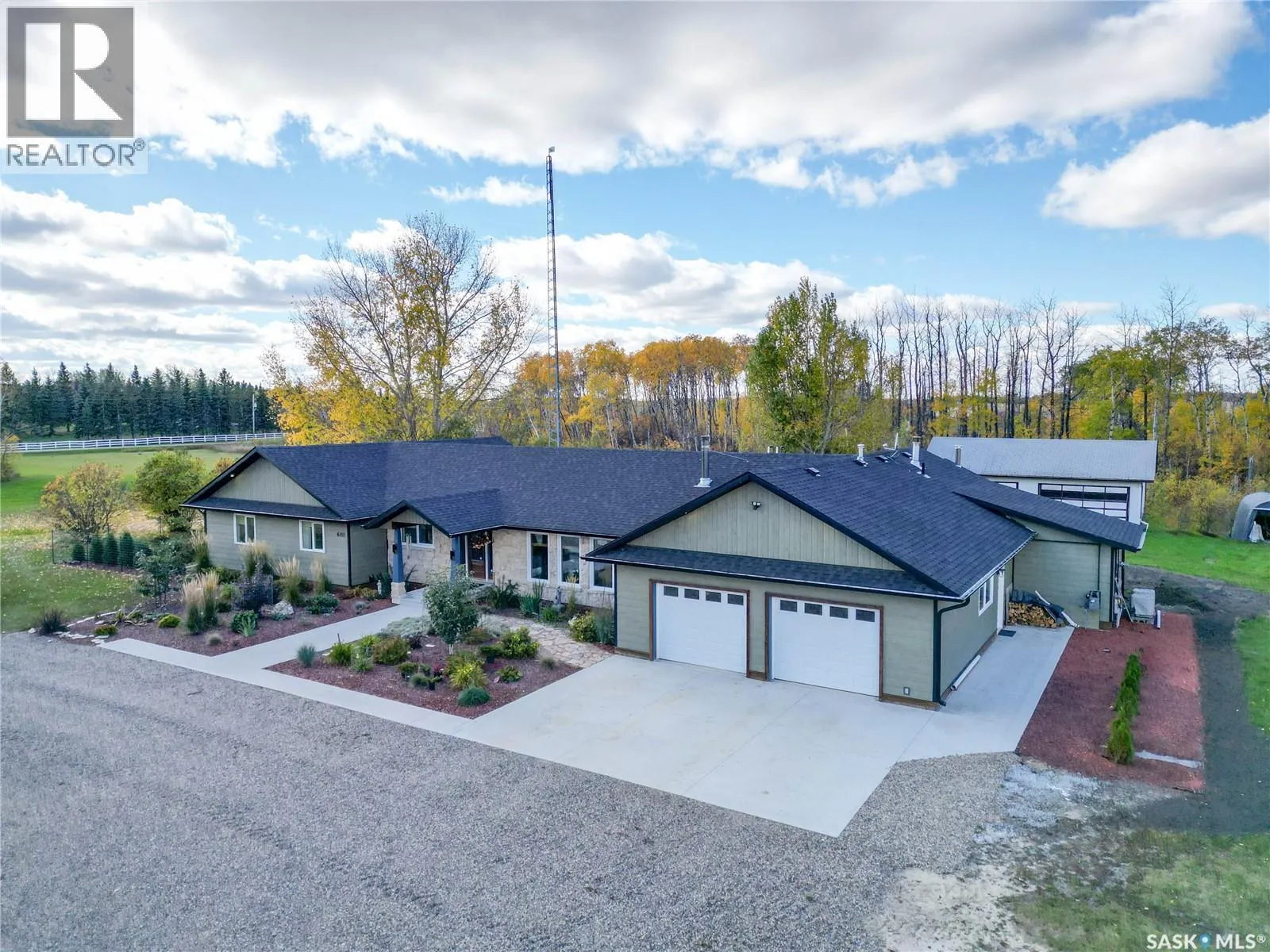 6111 Madden PLACE