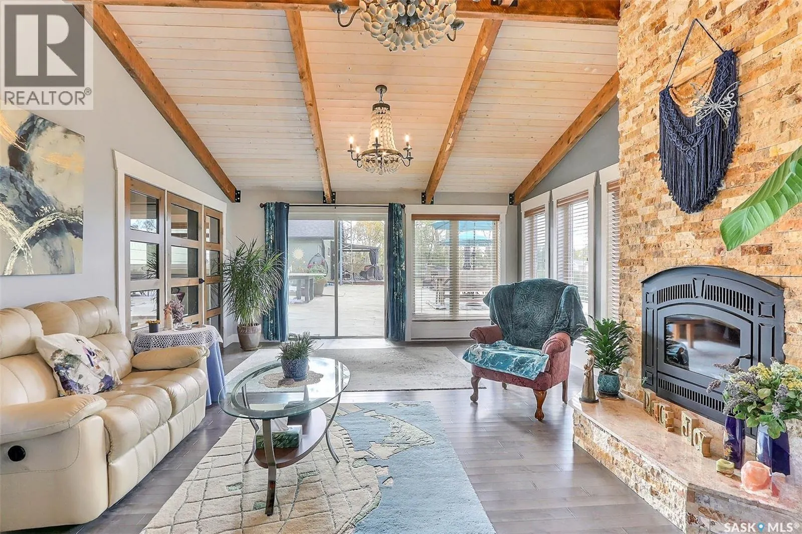 6111 Madden PLACE