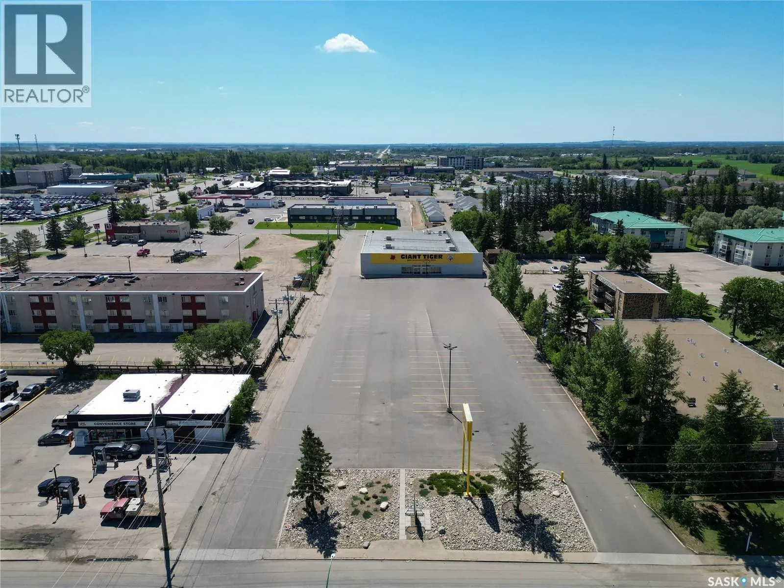 St W 267 32nd STREET W