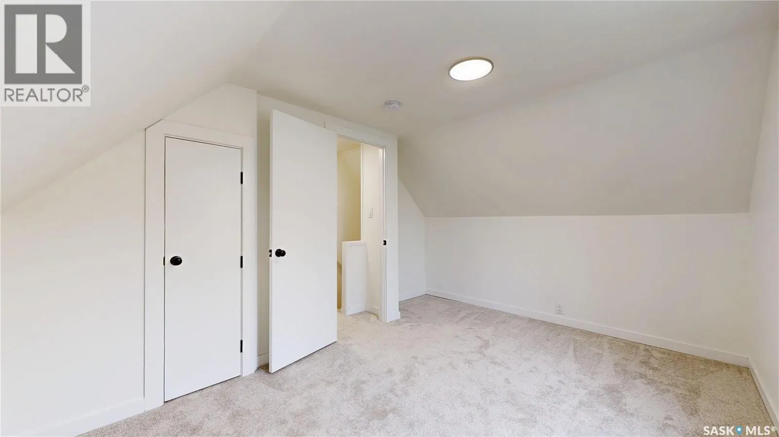 30 Cecil CRESCENT