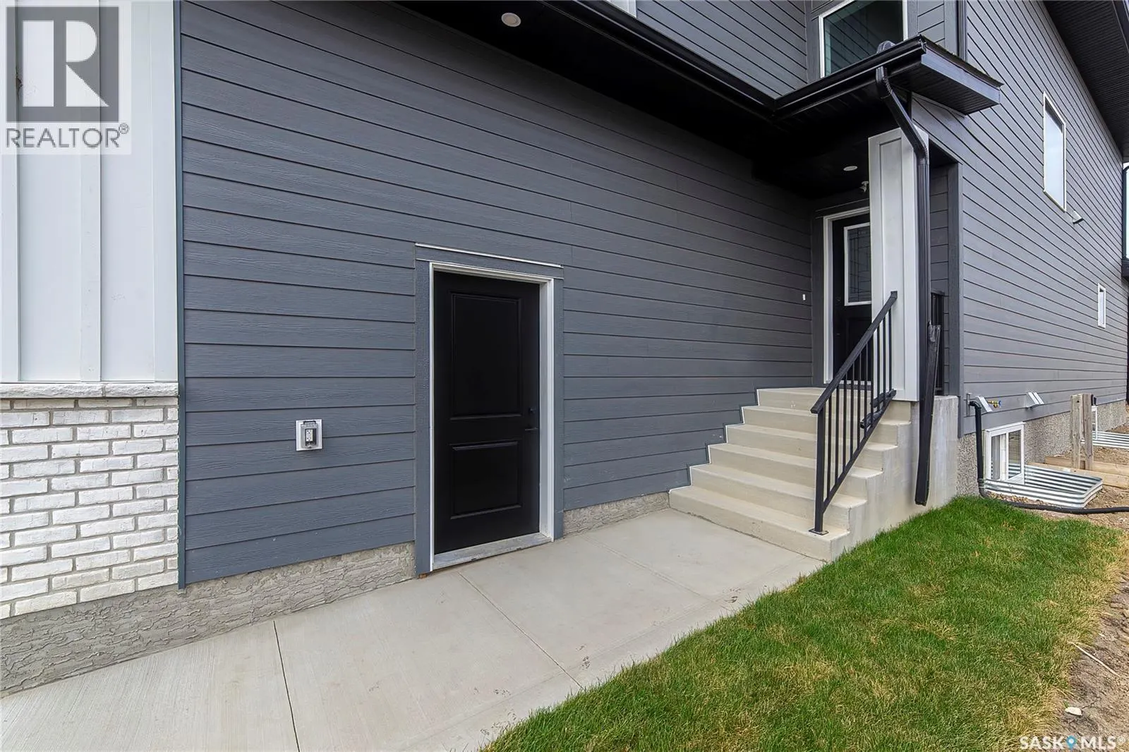 447 Woolf BEND