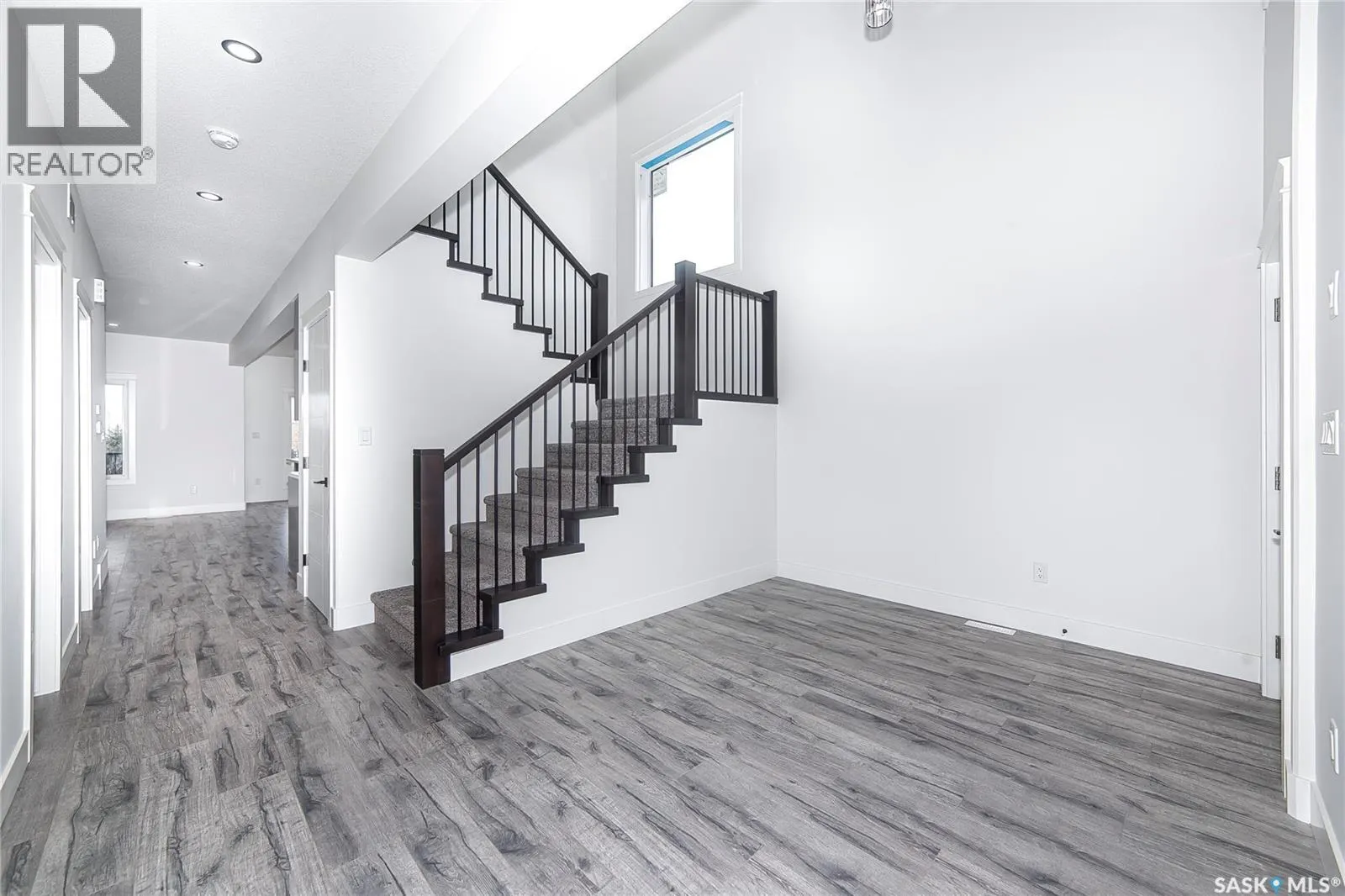 447 Woolf BEND
