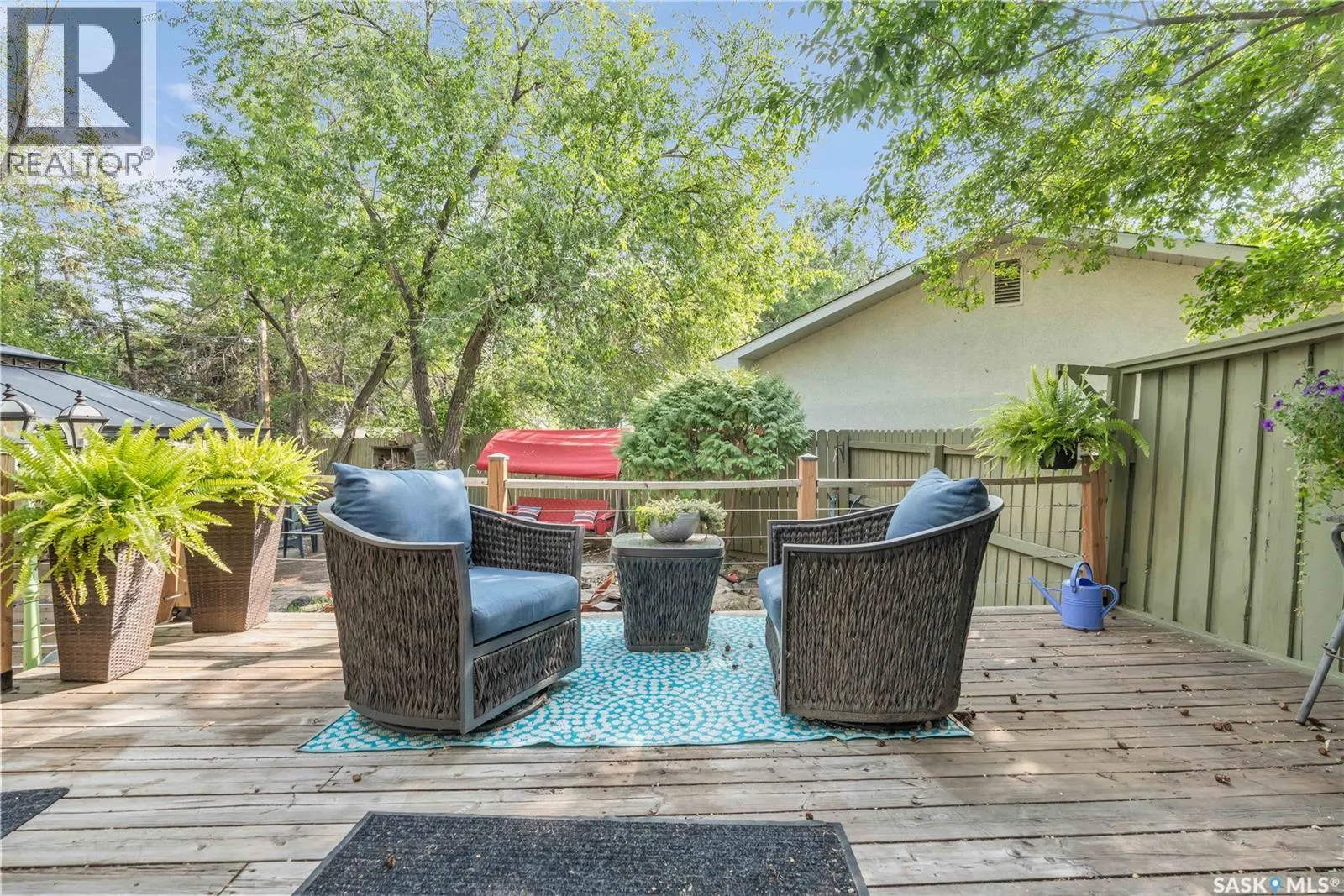 275 Logan CRESCENT