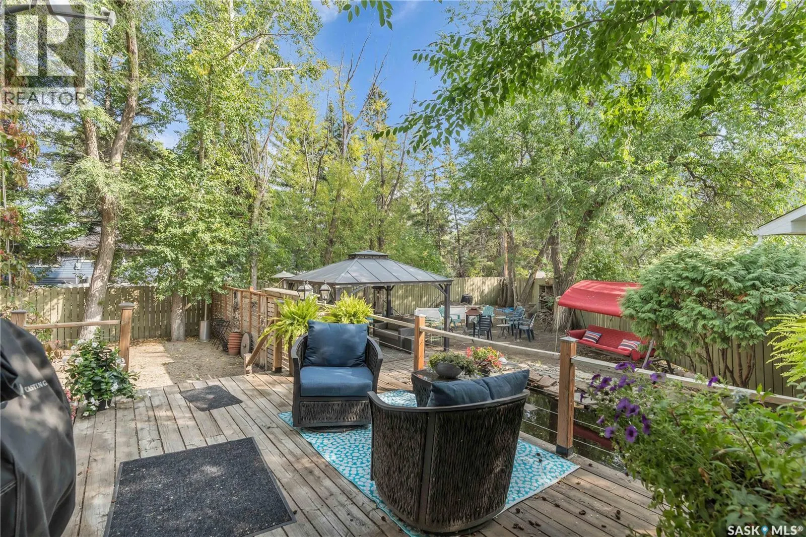 275 Logan CRESCENT