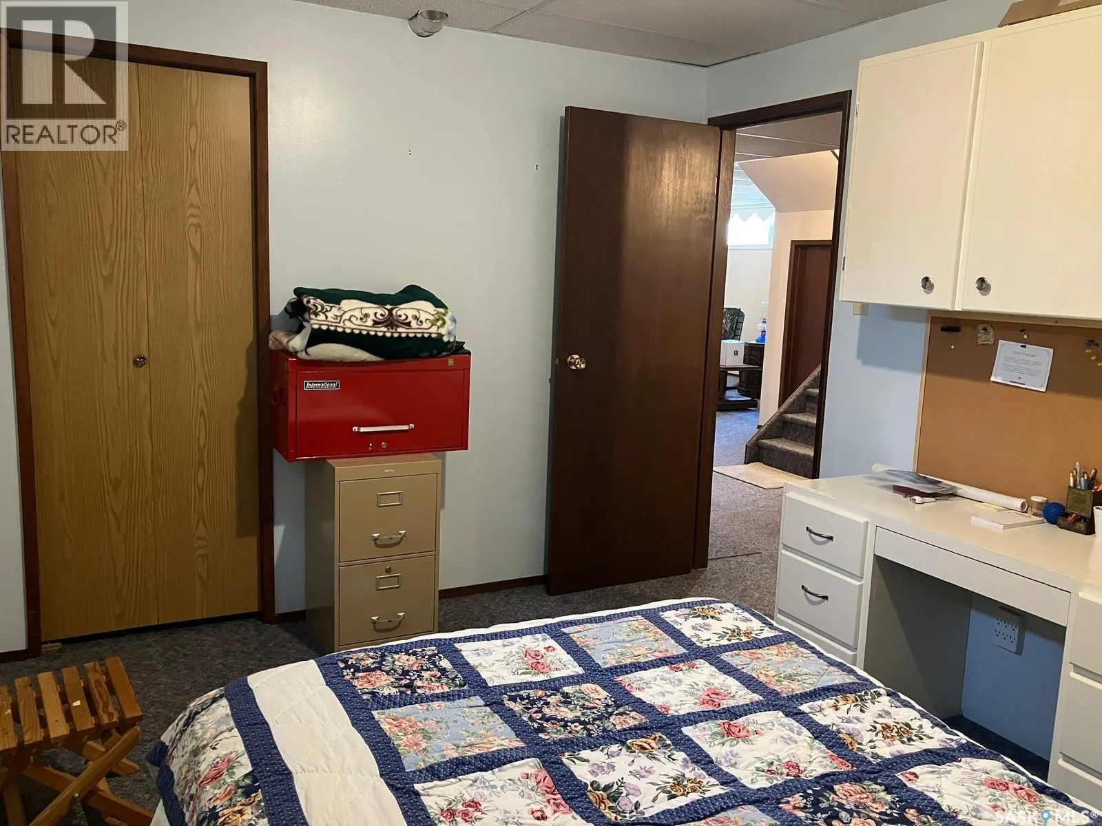 419 8th AVENUE W