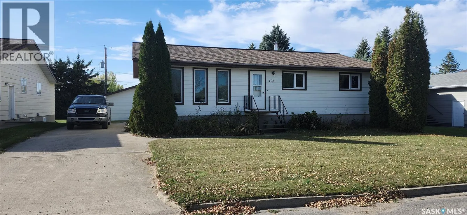 408 5th STREET W