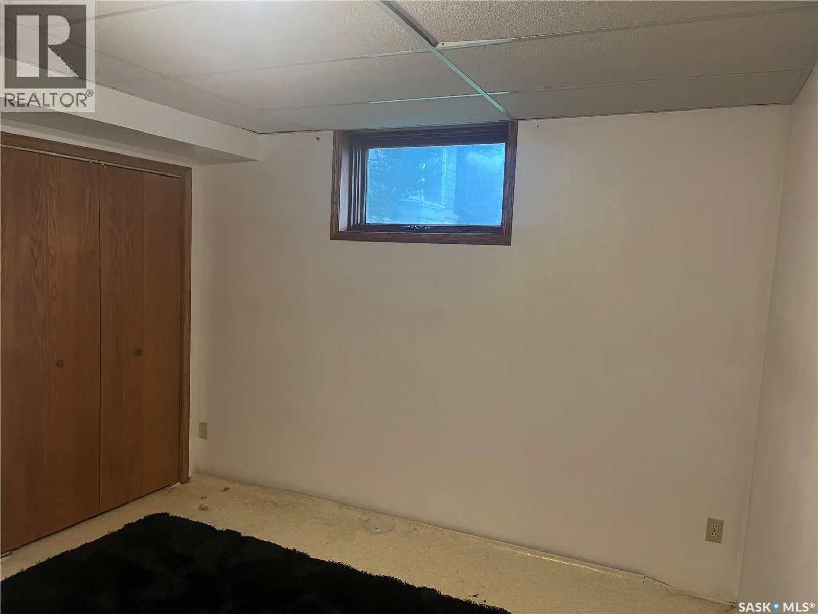 408 5th STREET W