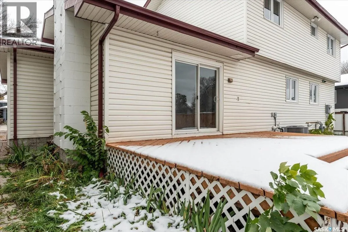 27 Melville AVENUE