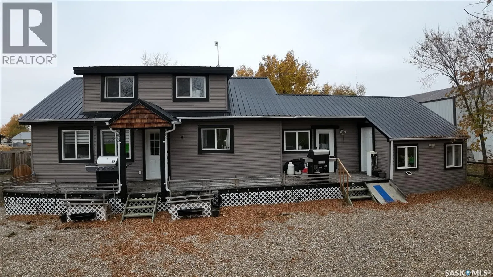 08 Garnet STREET