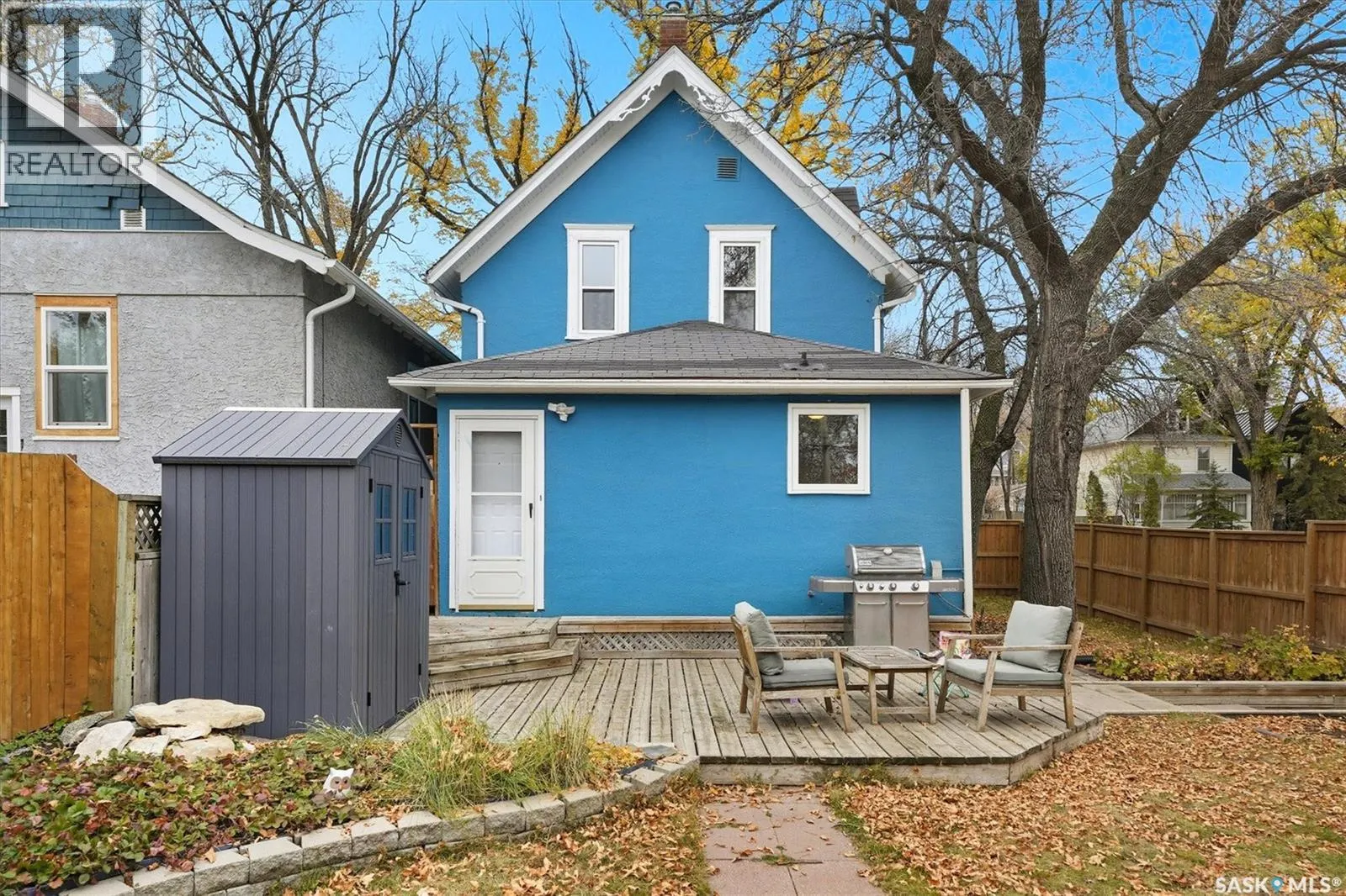 201 28th STREET W