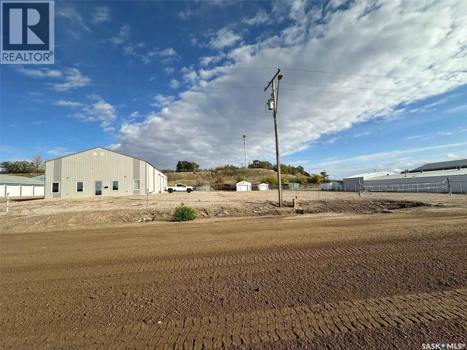 108-110 47 HIGHWAY S