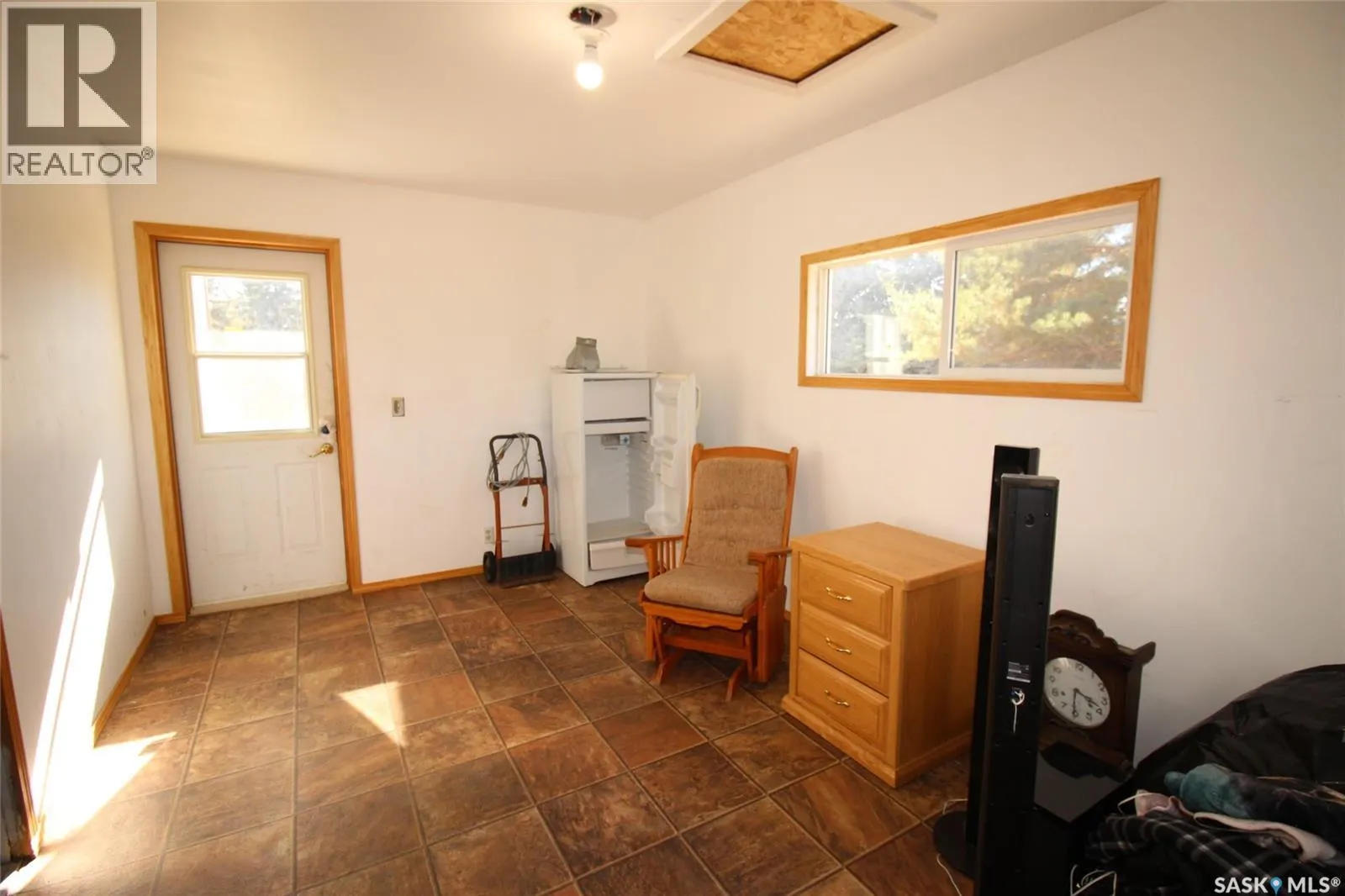 8241 3184 Range ROAD