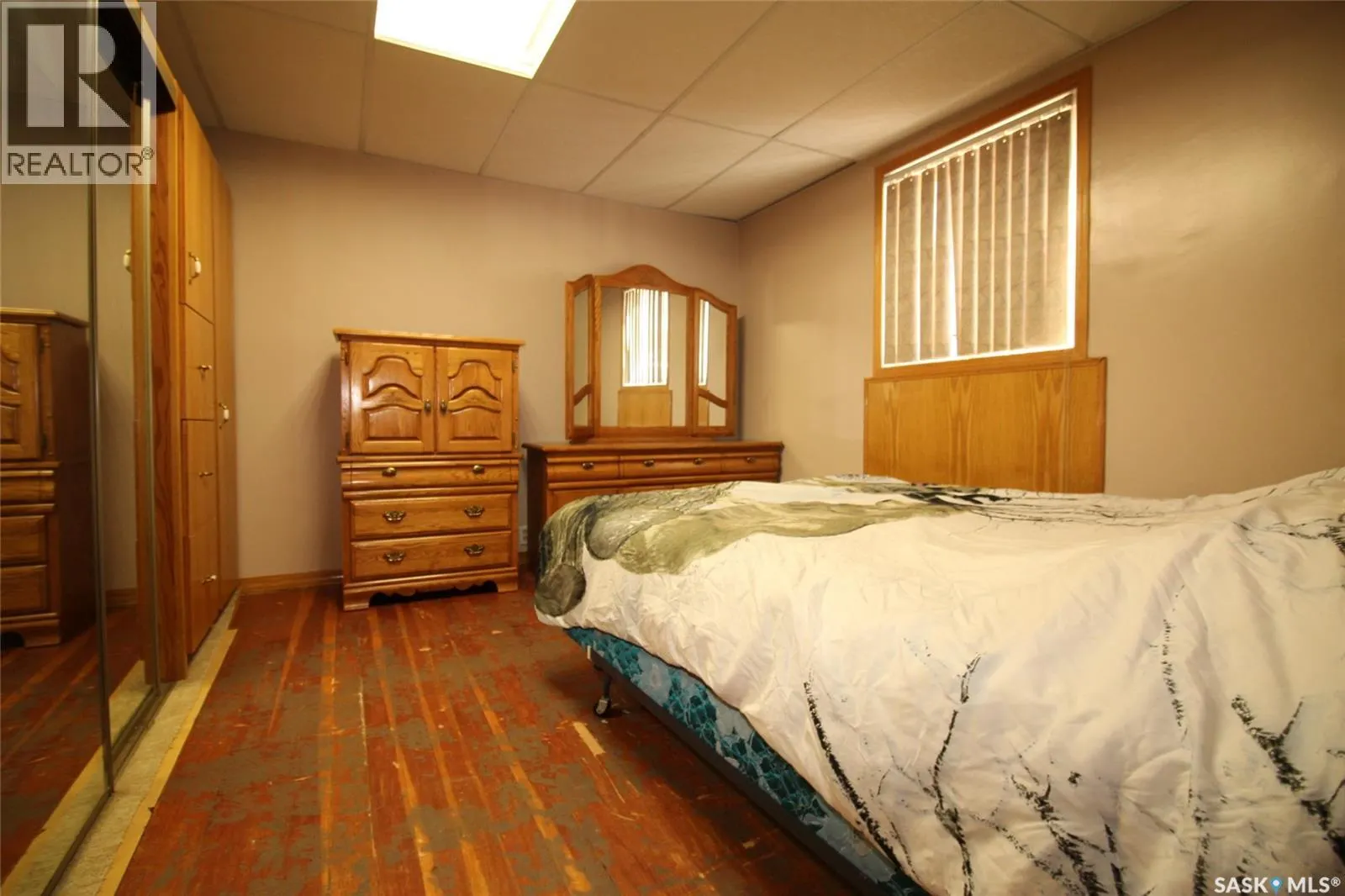 8241 3184 Range ROAD