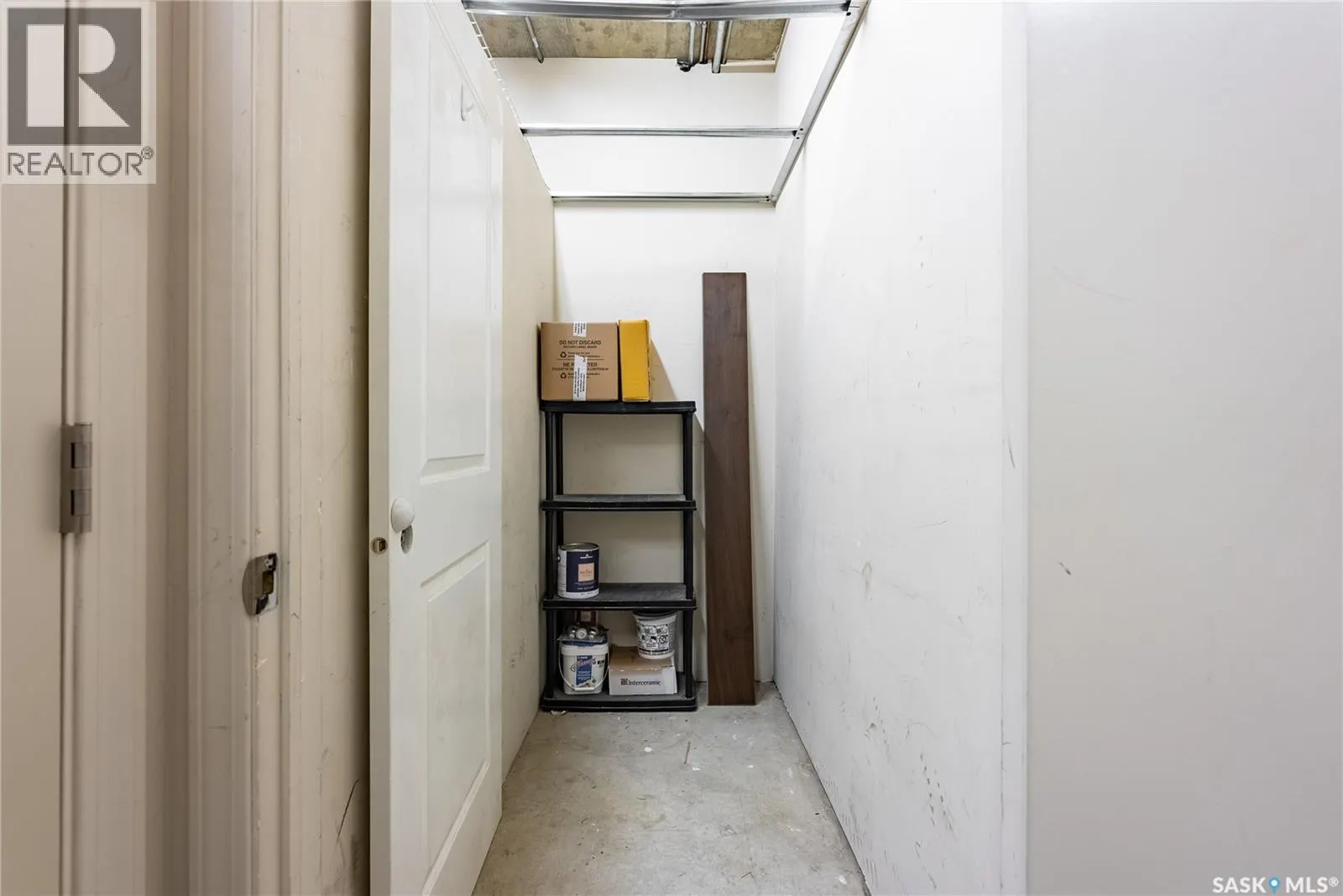 1205 902 Spadina CRESCENT E