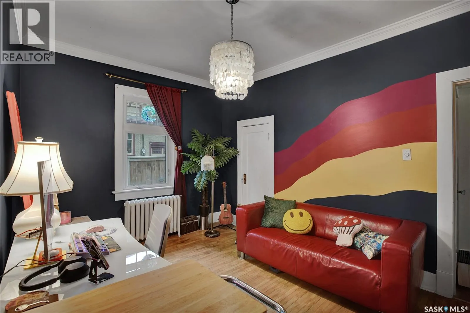 110 29th STREET W