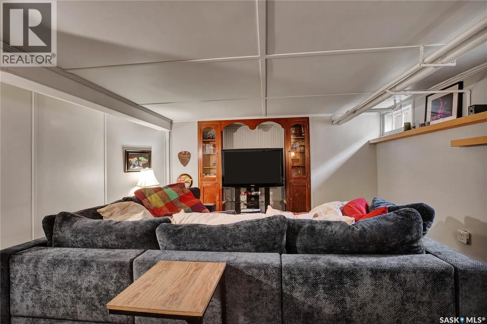 110 29th STREET W