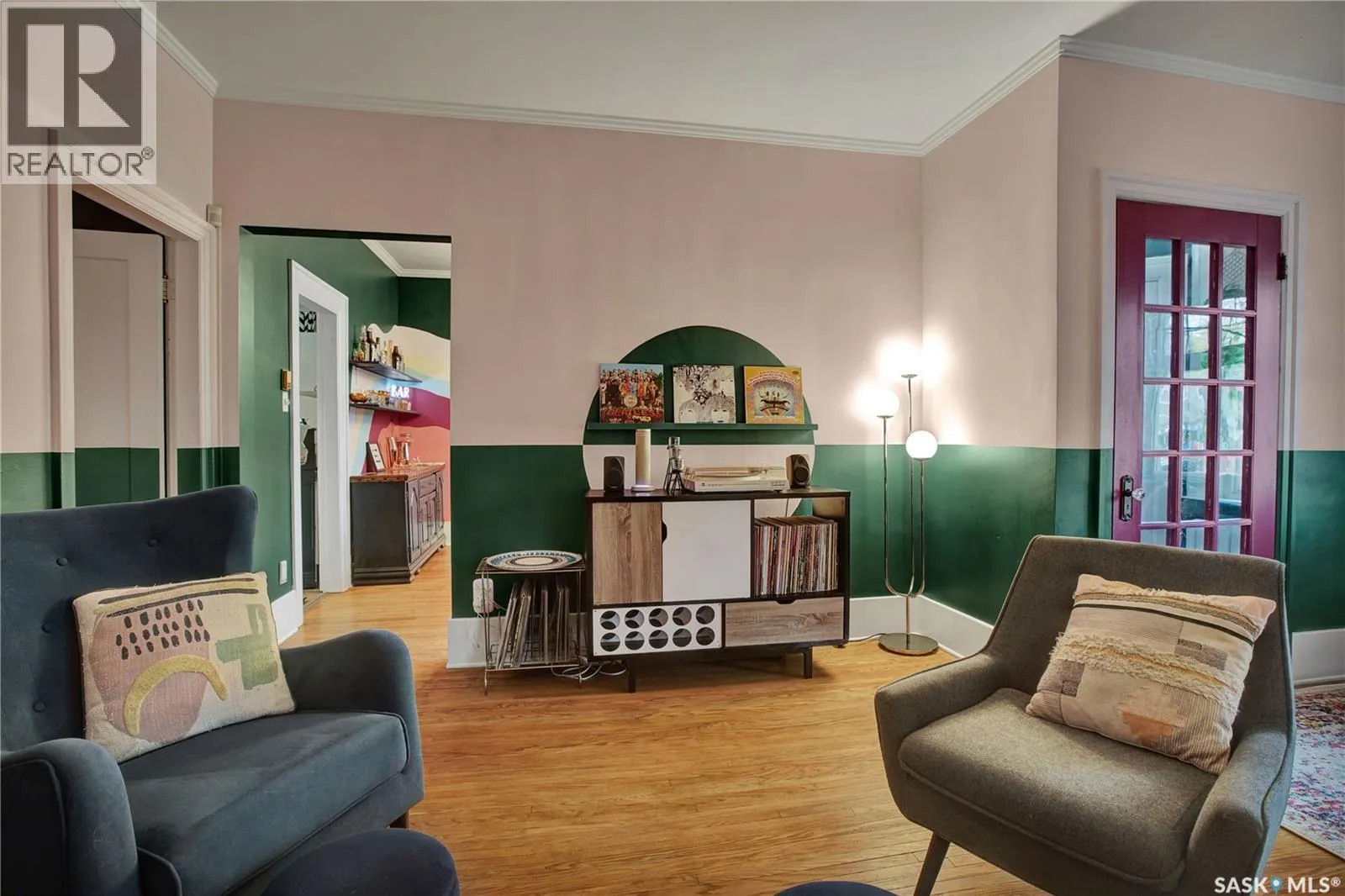 110 29th STREET W