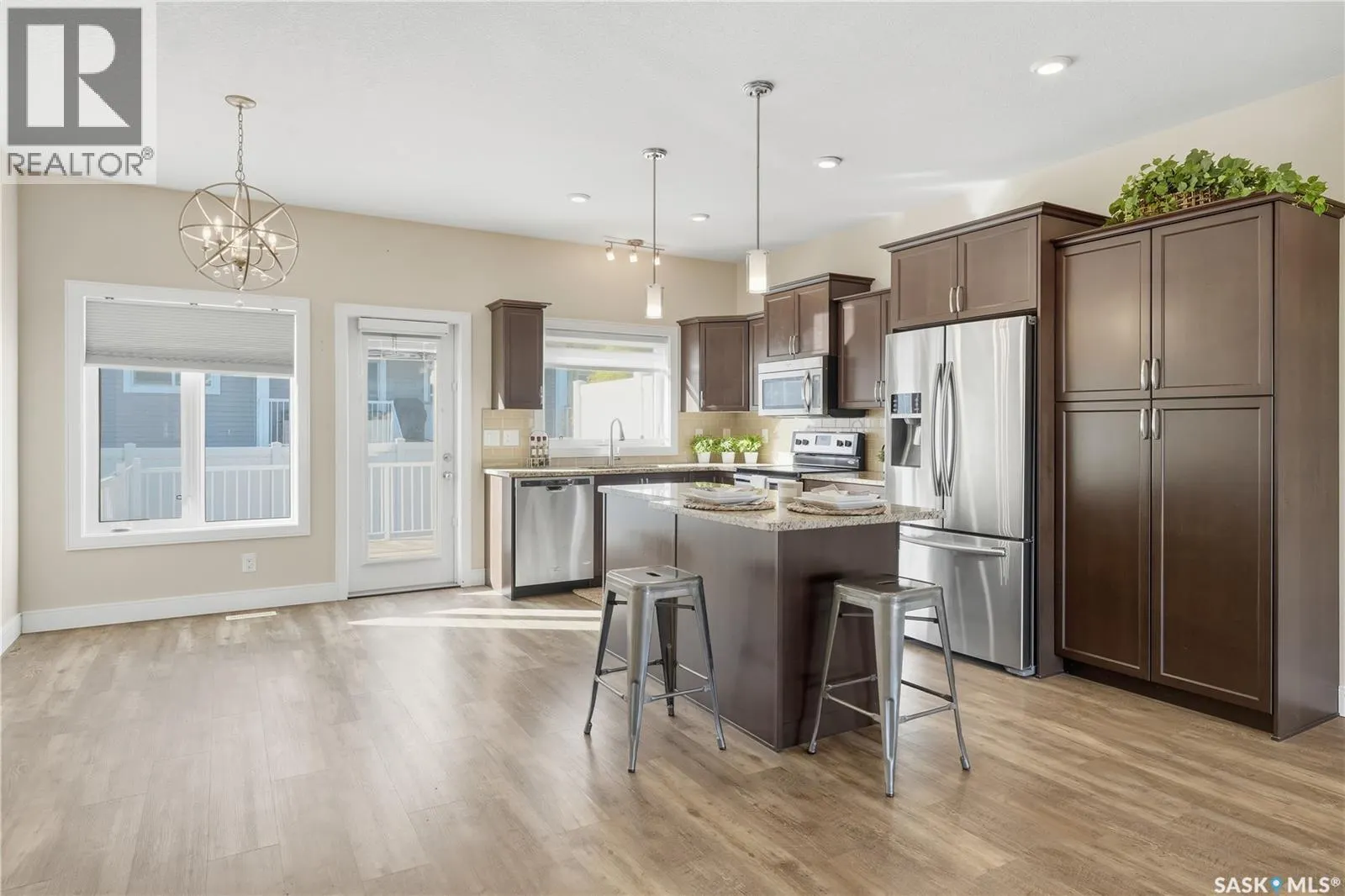 2 3214 11th STREET W