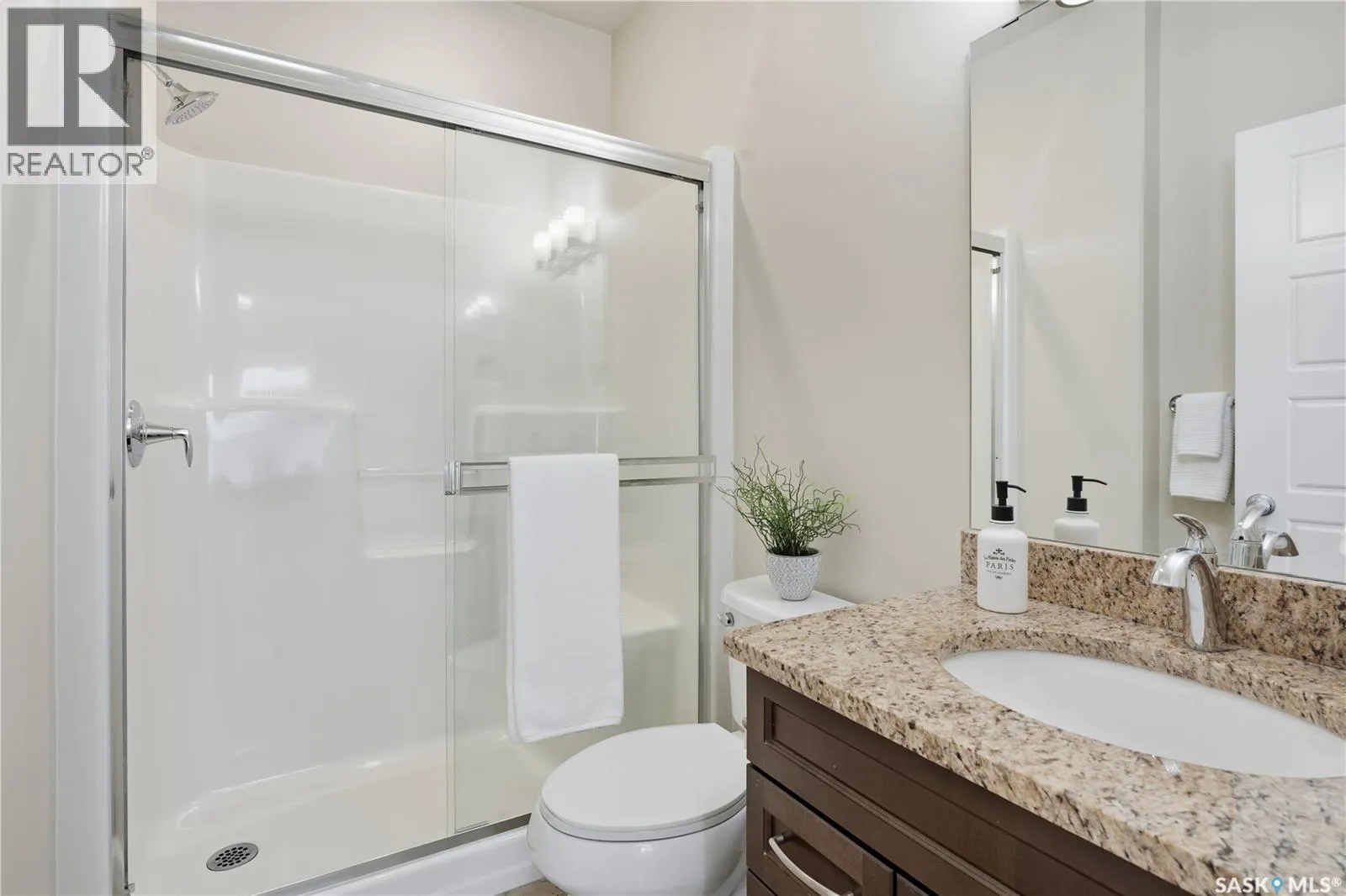 2 3214 11th STREET W
