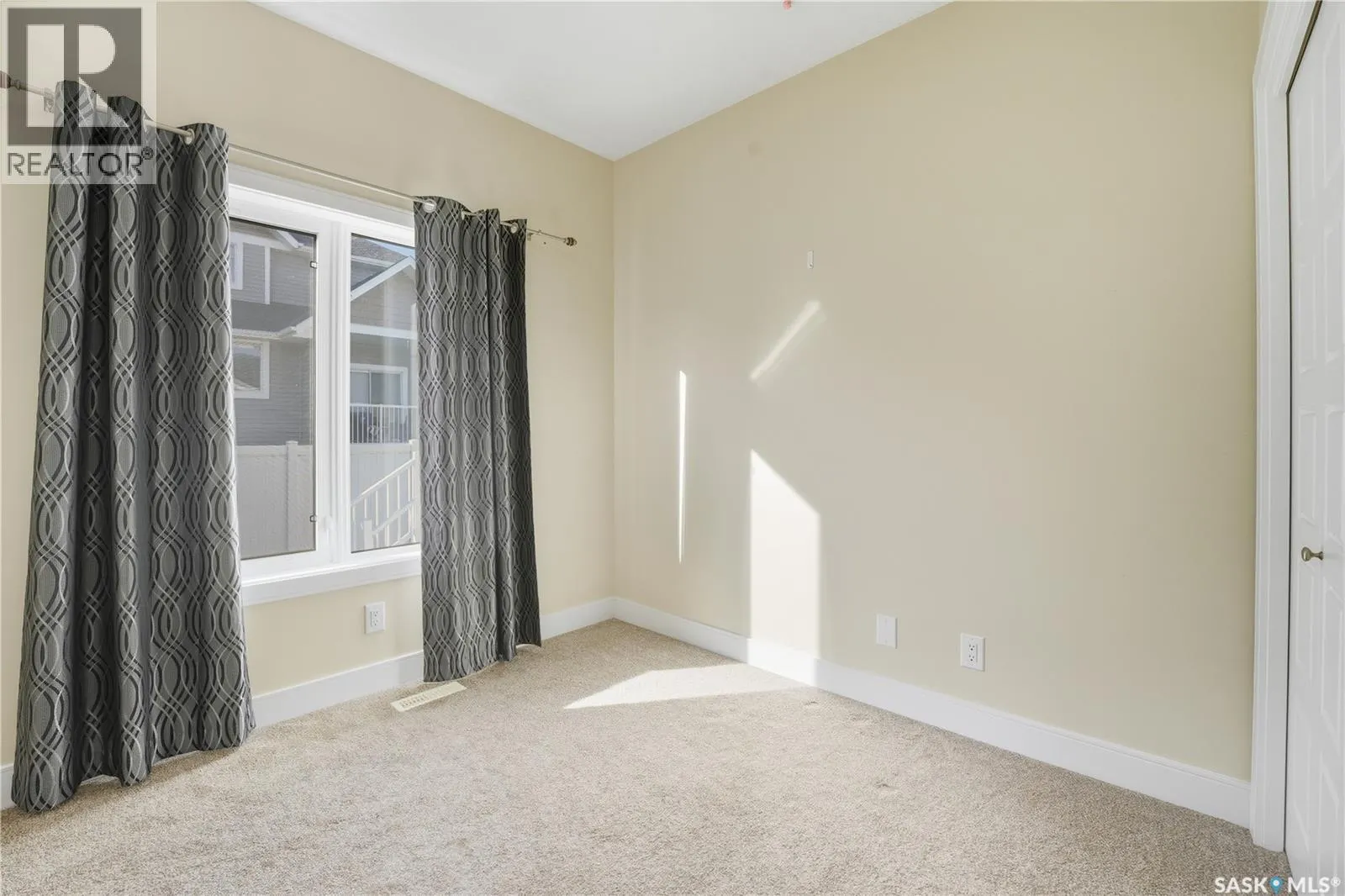 2 3214 11th STREET W