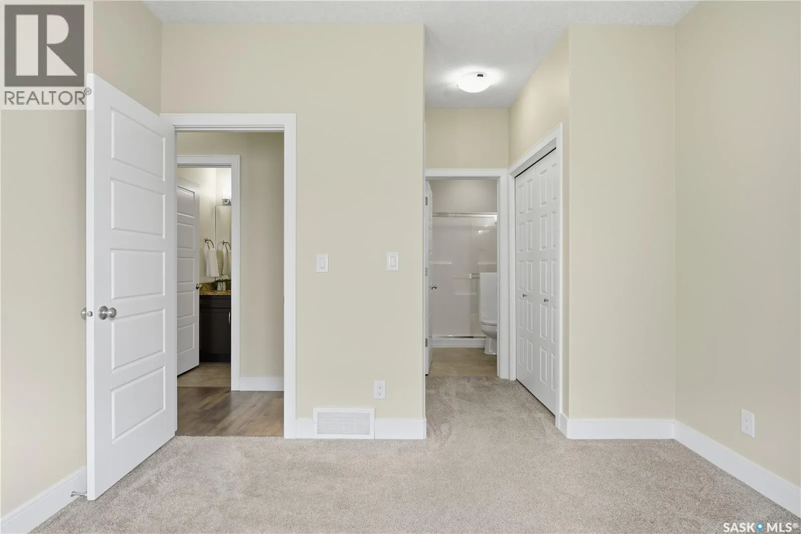 2 3214 11th STREET W