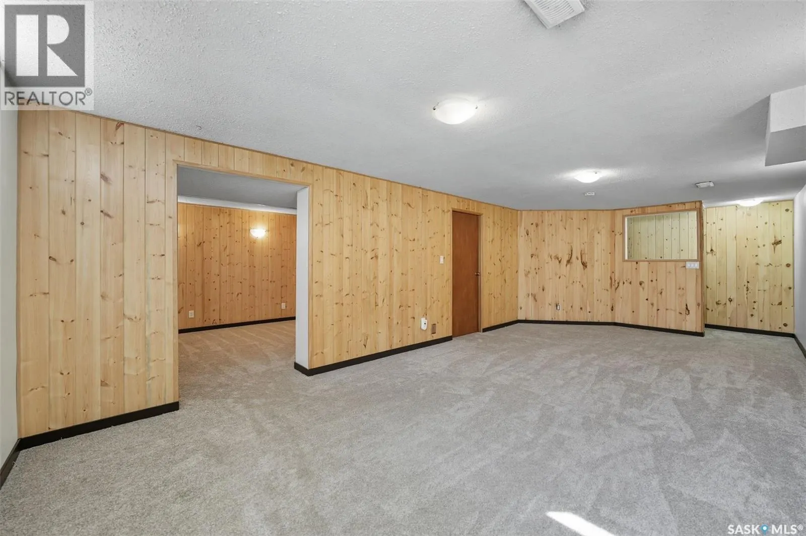 266 Assiniboine DRIVE