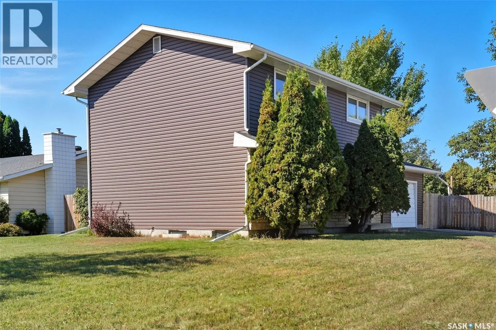 266 Assiniboine DRIVE