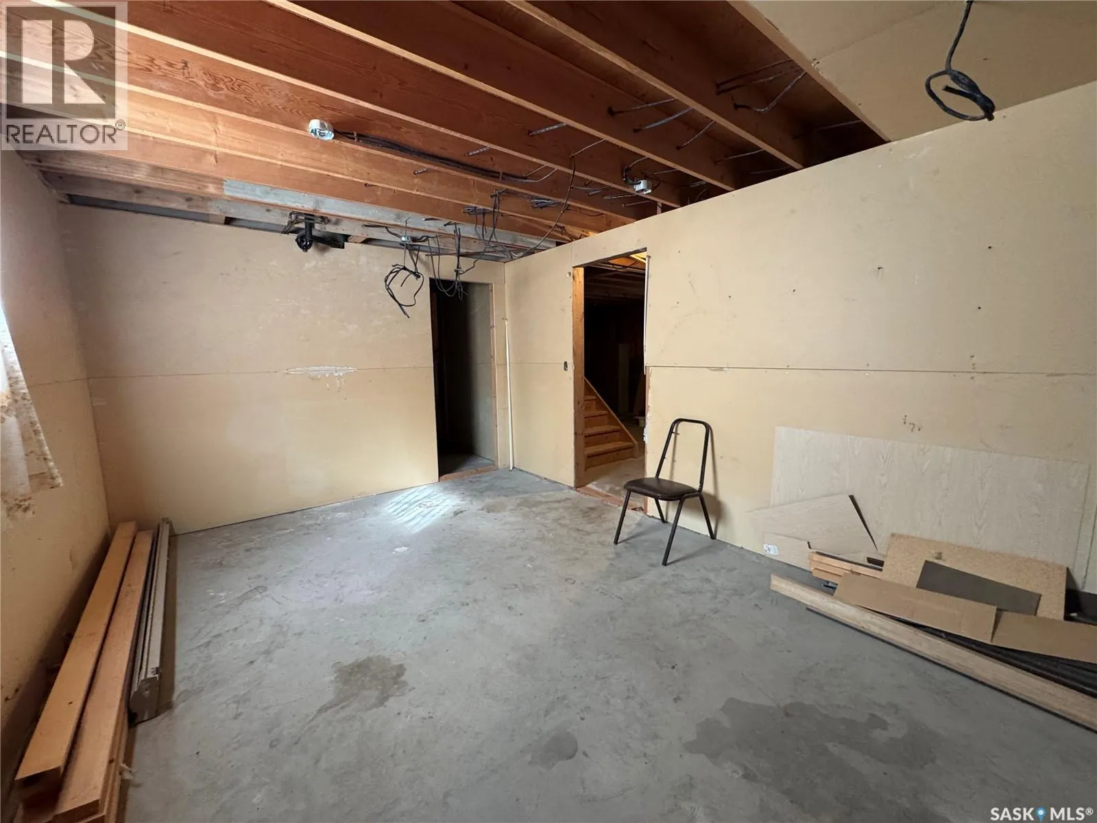 202 4th AVENUE