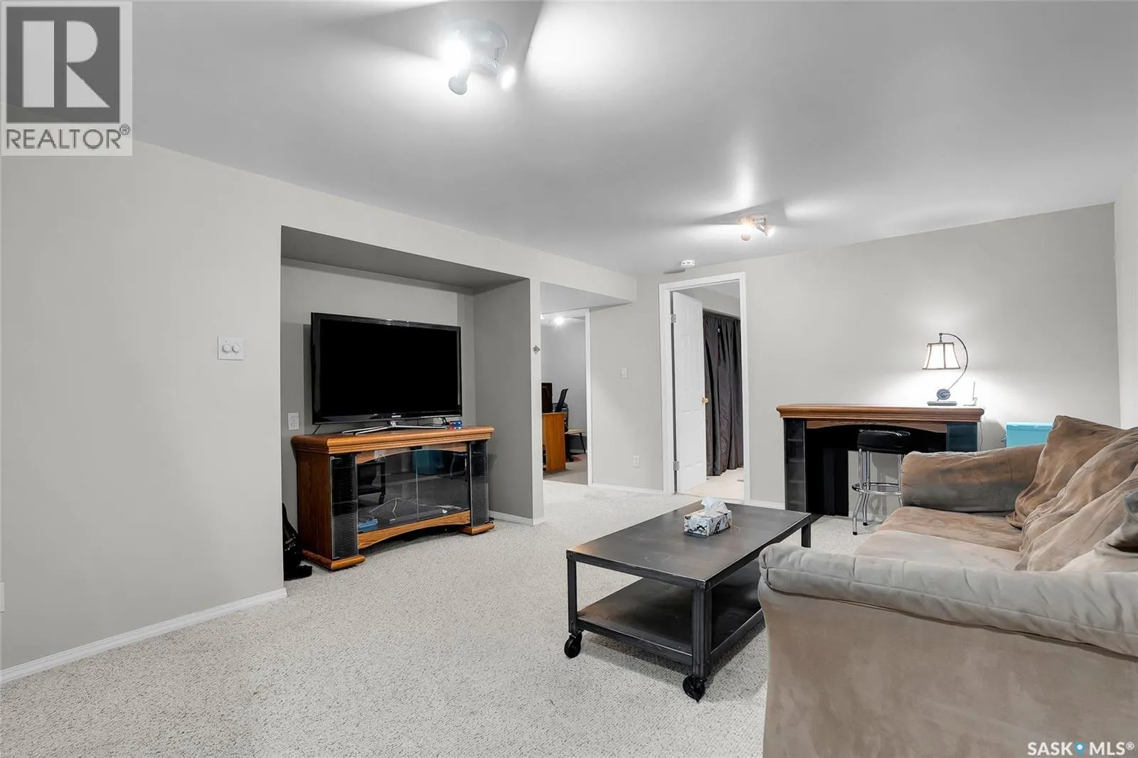 258 Assiniboine DRIVE